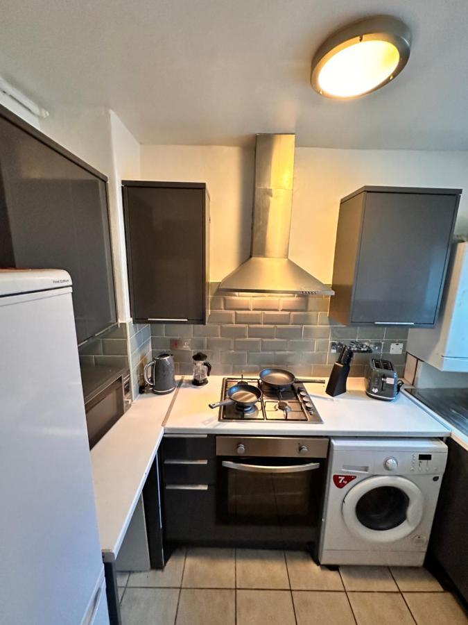 Perfect Family Home Next To London Bridge エクステリア 写真