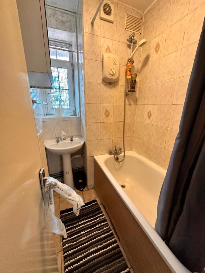 Perfect Family Home Next To London Bridge エクステリア 写真